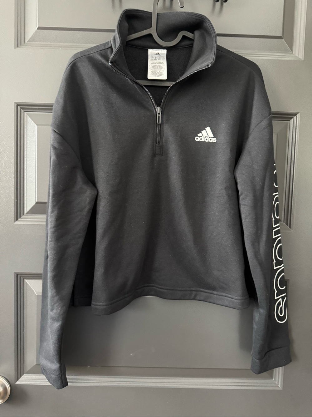 adidas Womens Black Half-Zip Pullover Crop with Sleeve Logo size Medium
